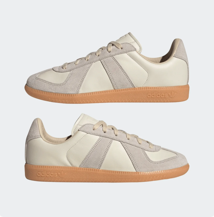 adidas Low-Top Sneakers - Cream & Light Grey Gum Sole