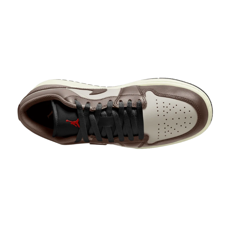 Nike Air Low-Top Sneakers - Mocha Brown & Cream with Black Sole