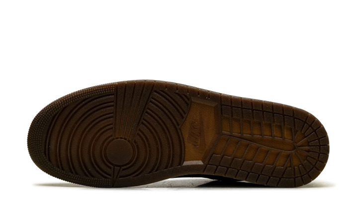 Nike Air Low-Top Sneakers - Black & Olive Graphic Print