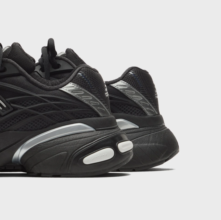 adidas Chunky Sneakers - Black & Silver Sculpted Sole