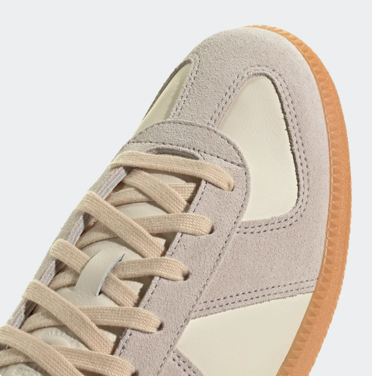 adidas Low-Top Sneakers - Cream & Light Grey Gum Sole