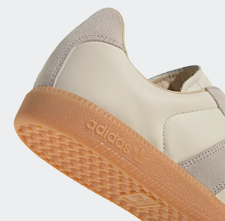 adidas Low-Top Sneakers - Cream & Light Grey Gum Sole