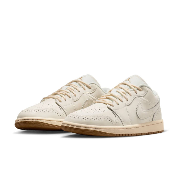 Nike Air Low-Top Sneakers - Ivory & Cream with Tassel and Gum Sole