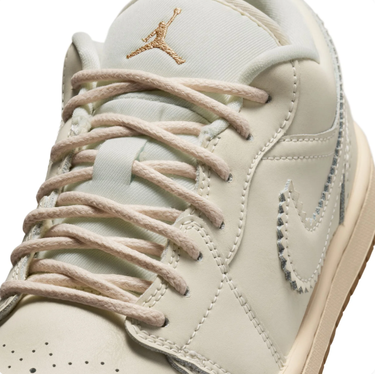 Nike Air Low-Top Sneakers - Ivory & Cream with Tassel and Gum Sole