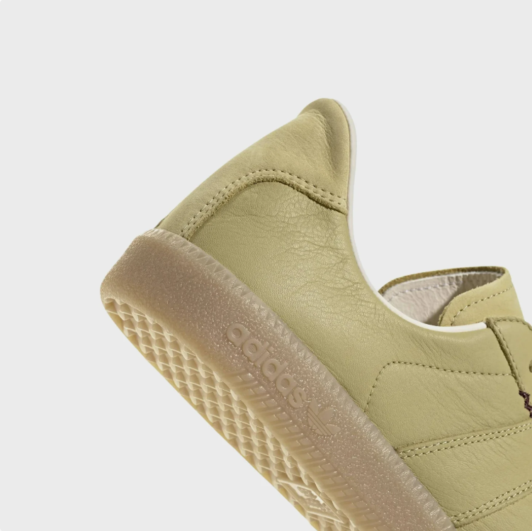 adidas Low-Top Sneakers - Pale Olive & Gum Sole